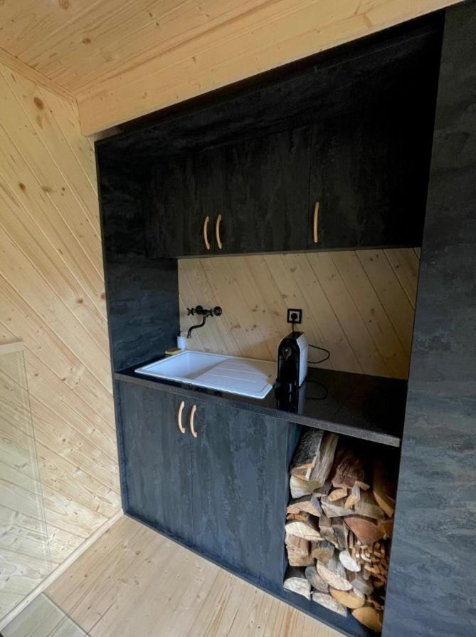Hotel Obytny Kontejner Cabin Stars Zátor Exteriér fotografie